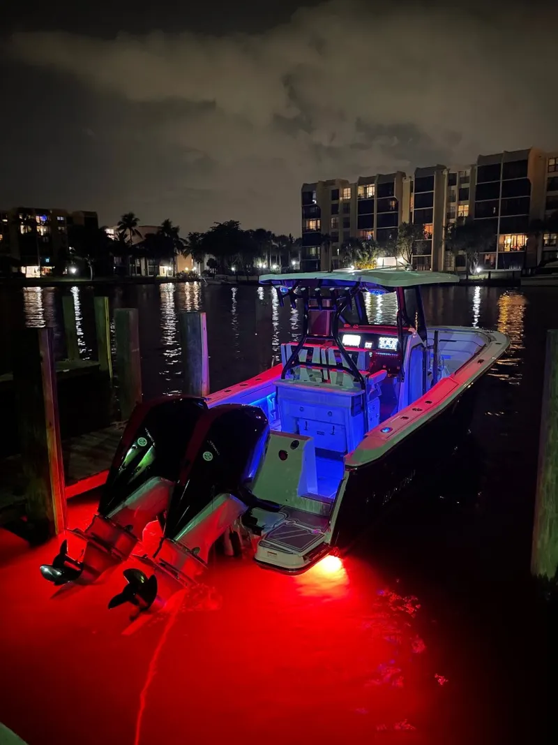 Slide: The Image of Blackfin 272 CC 2022 - 1987193