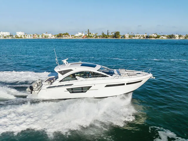 Slide: The Image of Cruisers Yachts 50 Cantius 2019 - 113