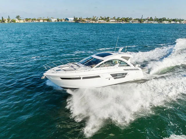 Slide: The Image of Cruisers Yachts 50 Cantius 2019 - 118