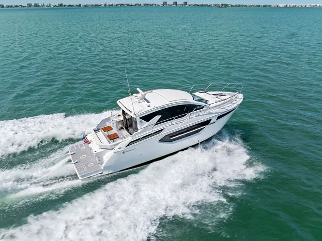 Slide: The Image of Cruisers Yachts 50 Cantius 2019 - 59