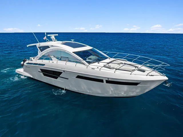 Slide: The Image of Cruisers Yachts 50 Cantius 2019 - 73