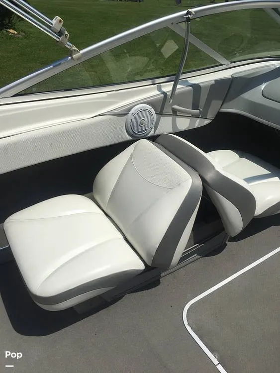 Slide: The Image of Bayliner 205 Bowrider 2007 - 10592594