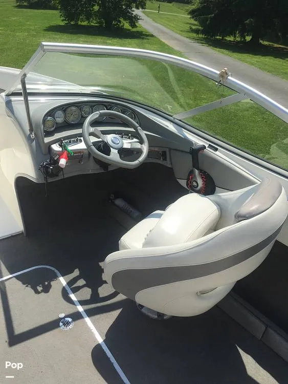 Slide: The Image of Bayliner 205 Bowrider 2007 - 10592595