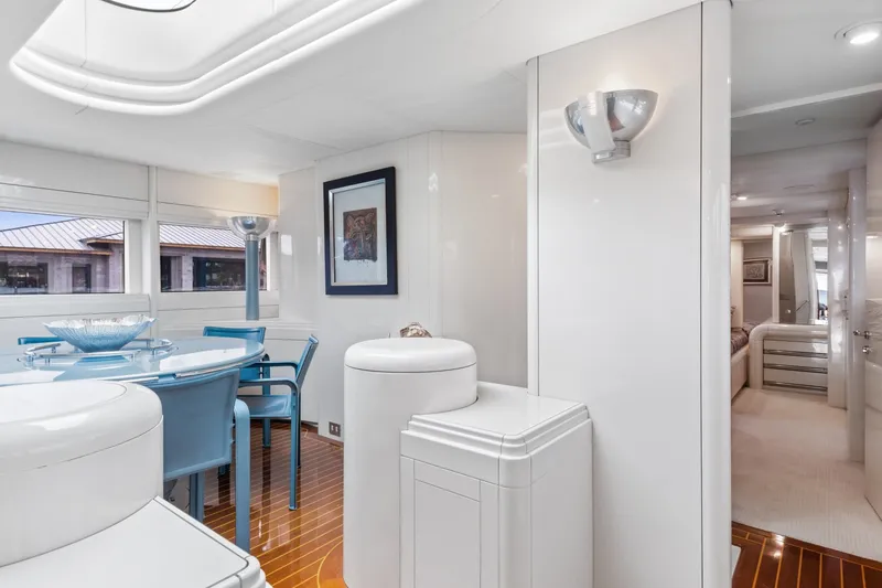 Slide: The Image of Oceanfast Motor Yacht 1989 - 2101535