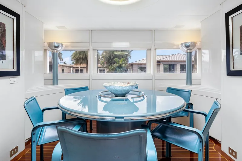 Slide: The Image of Oceanfast Motor Yacht 1989 - 2101537