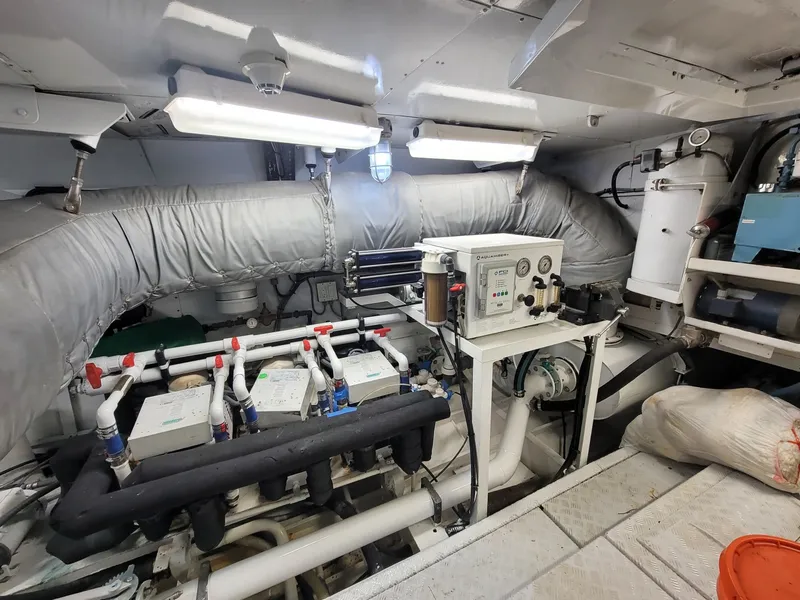 Slide: The Image of Oceanfast Motor Yacht 1989 - 2101576