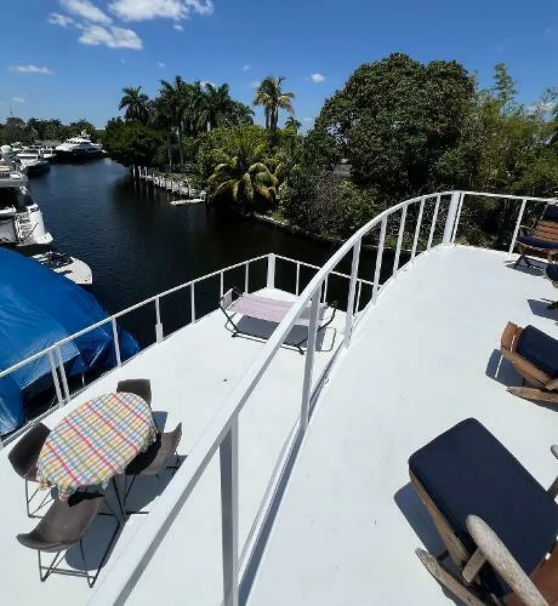 Slide: The Image of Knight & Carver Custom Trideck 1983 - 5232146