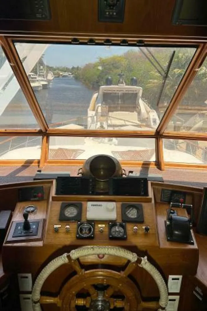 Slide: The Image of Knight & Carver Custom Trideck 1983 - 5232149