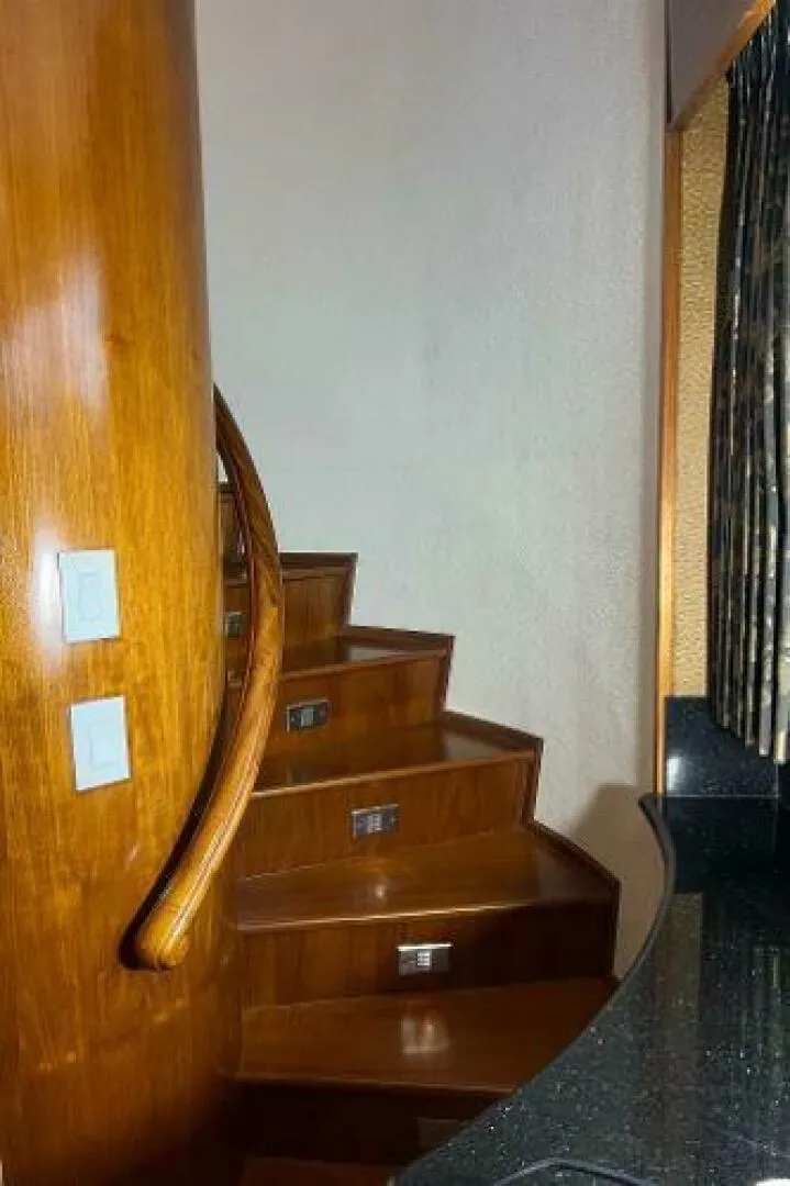 Slide: The Image of Knight & Carver Custom Trideck 1983 - 5232159