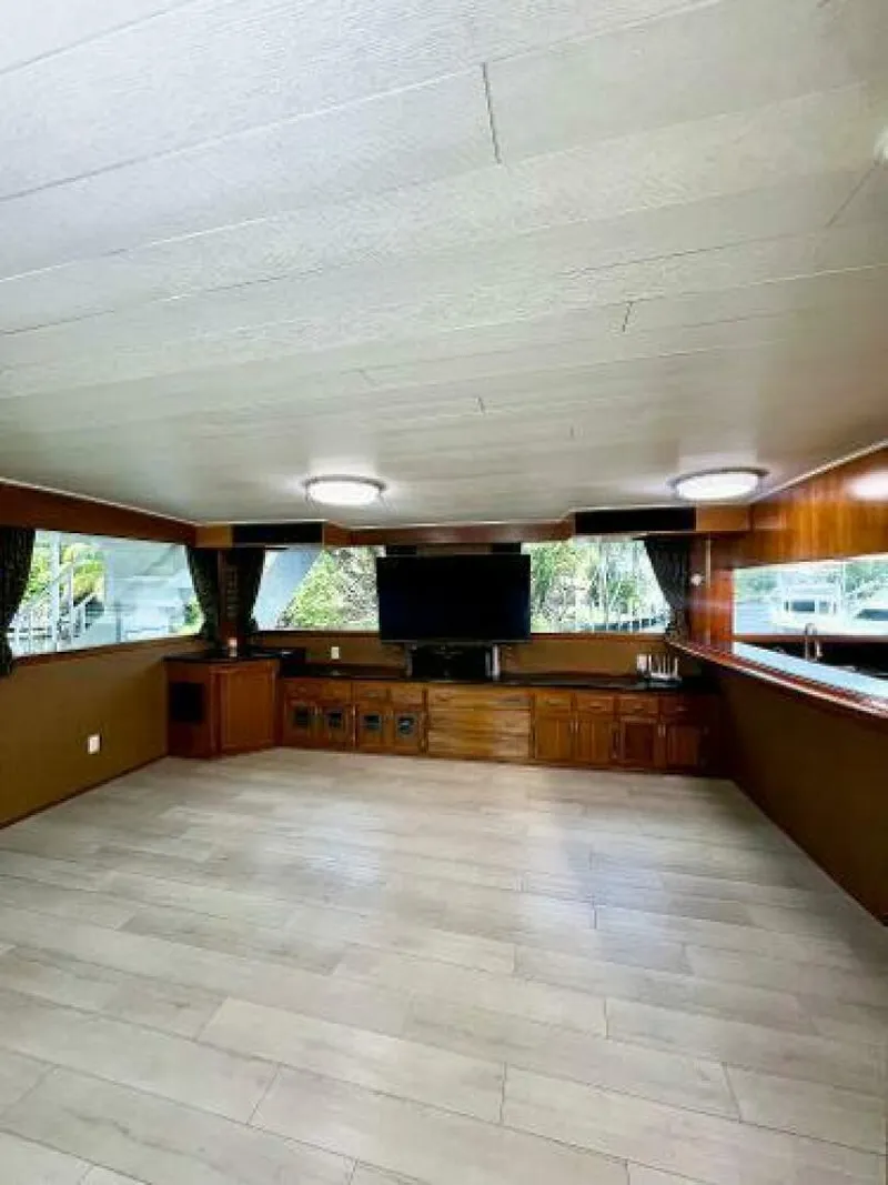 Slide: The Image of Knight & Carver Custom Trideck 1983 - 5232169