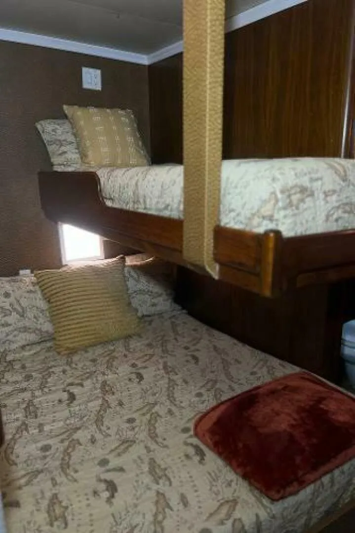 Slide: The Image of Knight & Carver Custom Trideck 1983 - 5232193