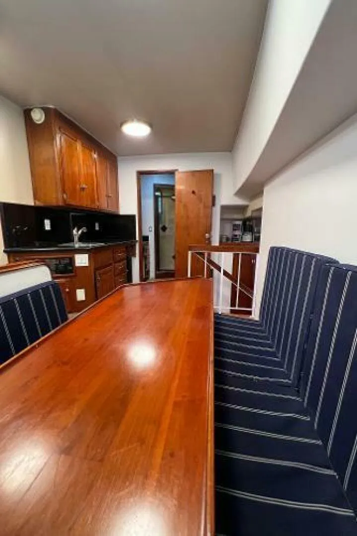 Slide: The Image of Knight & Carver Custom Trideck 1983 - 5232204