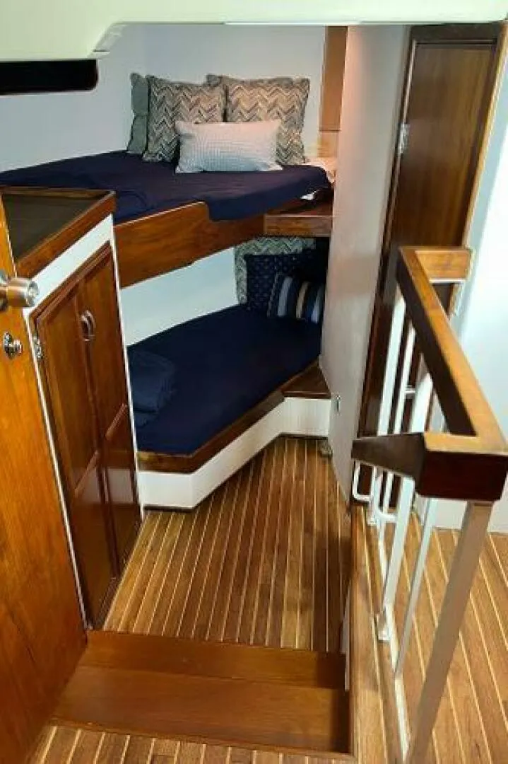 Slide: The Image of Knight & Carver Custom Trideck 1983 - 5232207