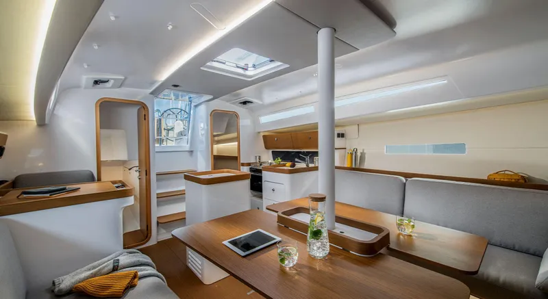 Slide: The Image of Beneteau FIRST 36 Looking Aft in Salon Salon looking aft - 3238595