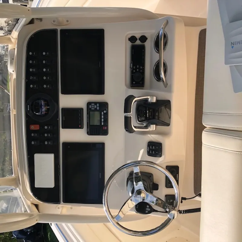 Slide: The Image of Grady-White Canyon 271 2018 - 2504653