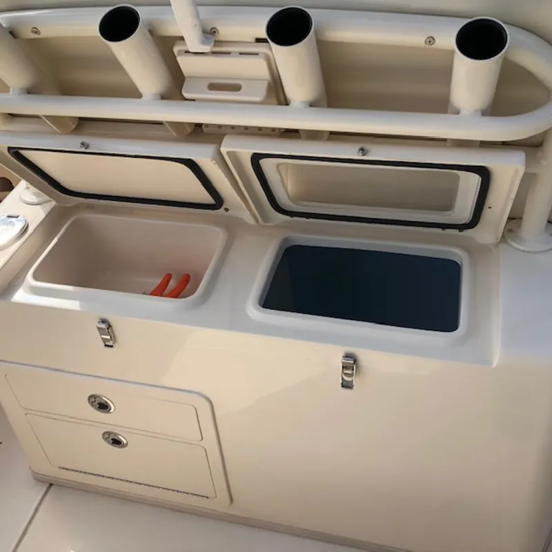 Slide: The Image of Grady-White Canyon 271 2018 - 2504658