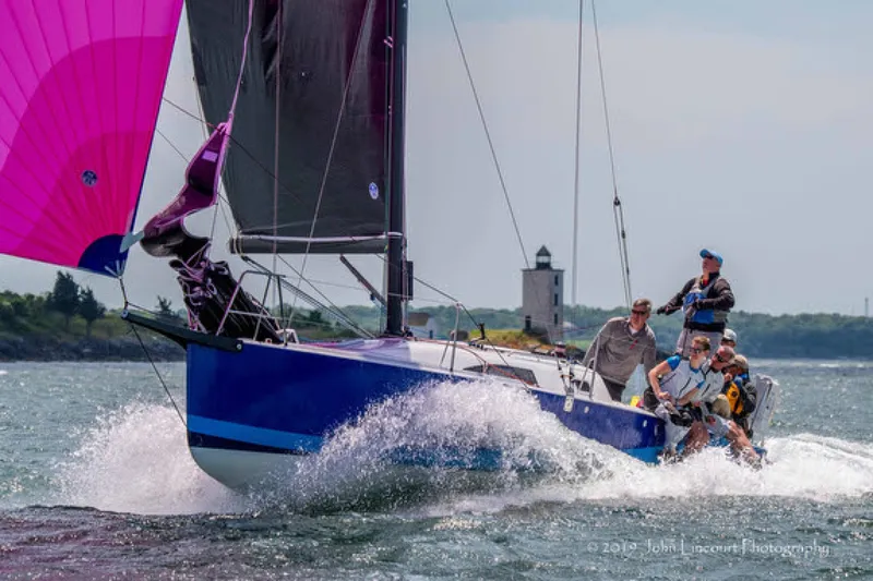 Slide: The Image of J/99 Planing - 2504731