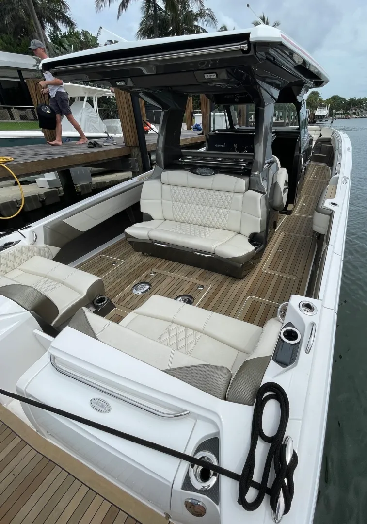 Slide: The Image of Nor-Tech 450 Sport 2017 - 2772867