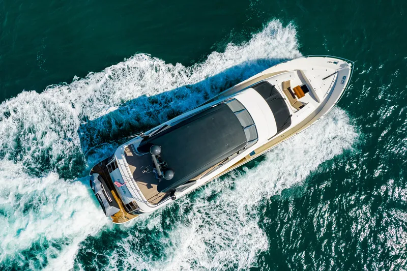 Slide: The Image of Marquis 72 - Maya - Aerial Profile 2015 Marquis 72 Flybridge - Maya - 3148803