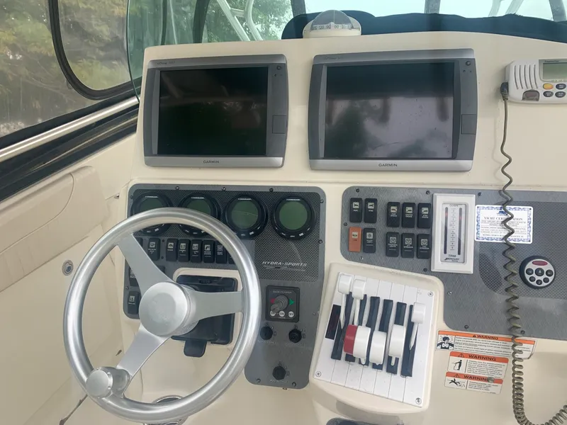 Slide: The Image of Hydra-Sports 3300 VX 2007 - 3157239