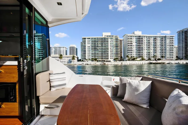 Slide: The Image of Tiara 39 Coupe 2018 - 3163315