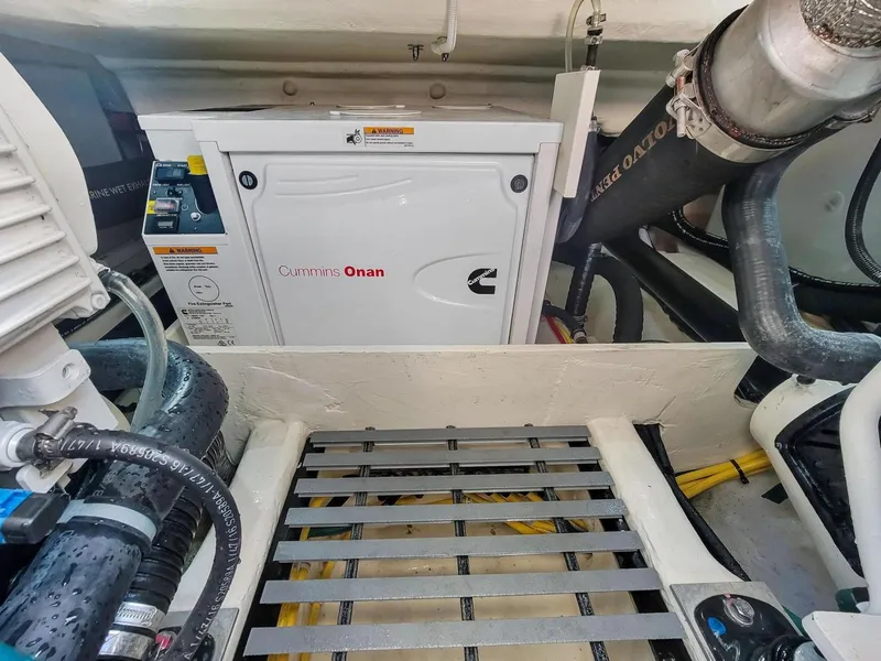 Slide: The Image of Tiara 39 Coupe 2018 - 3163334