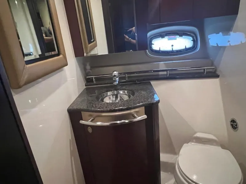 Slide: The Image of Sea Ray 48 Sundancer 2006 - 3173844