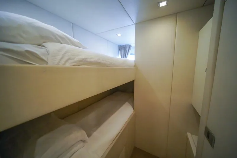 Slide: The Image of Sunseeker 90 2006 - 3919618