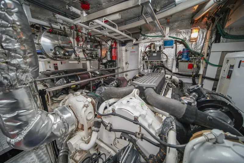 Slide: The Image of Sunseeker 90 2006 - 3919625