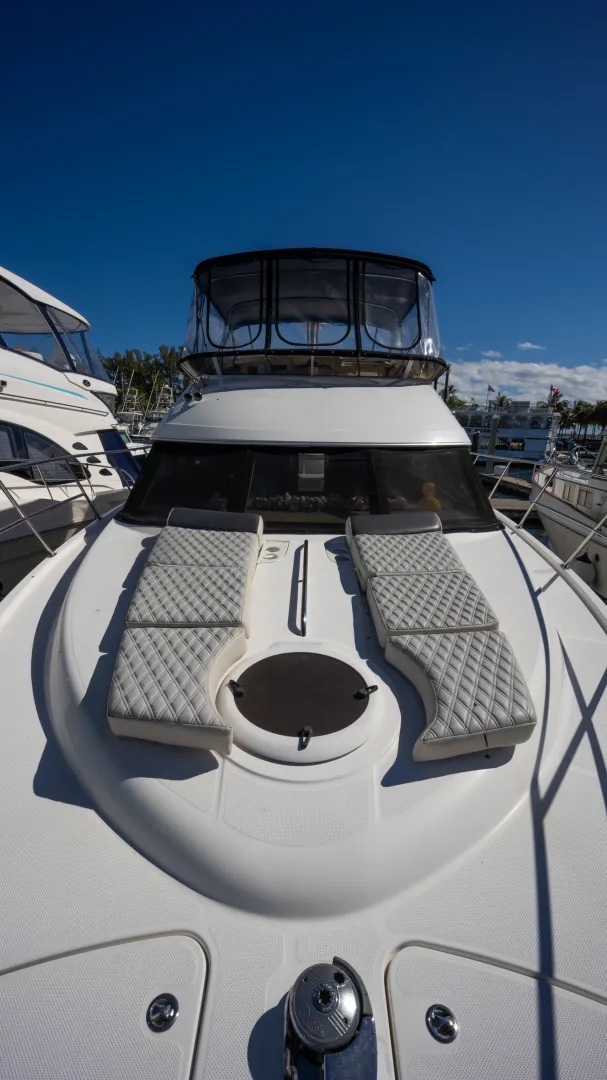 Slide: The Image of Meridian 45- Swimm eze- Bow Sun Pad 2008 Meridian 45 Motor Yacht - Swimm eze - 3186313