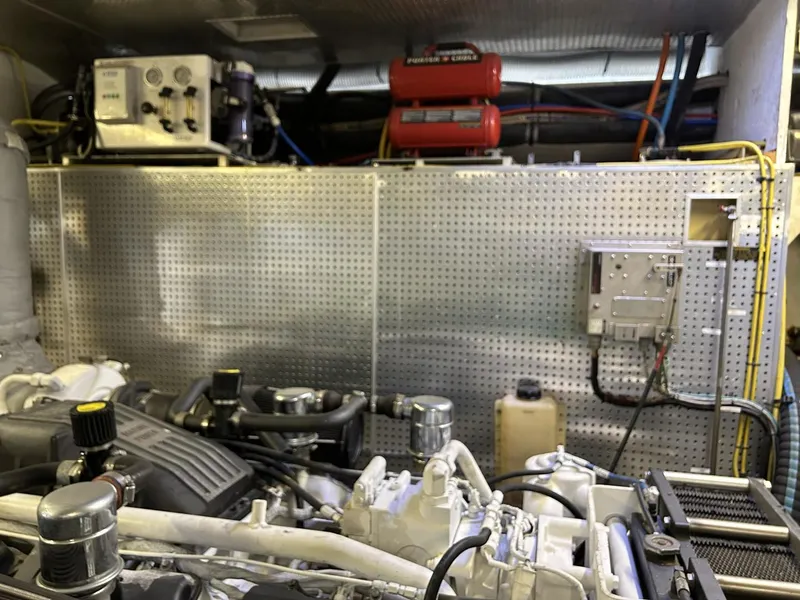 Slide: The Image of President 100 Motor Yacht 2002 - 3518493