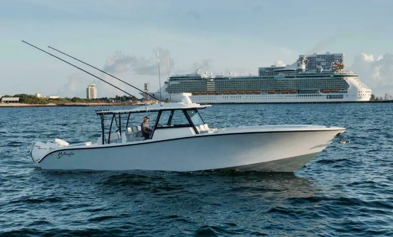 Slide: The Image of Yellowfin 42 Offshore 2026 - 4014667