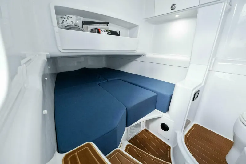 Slide: The Image of Yellowfin 42 Offshore 2026 - 4014699