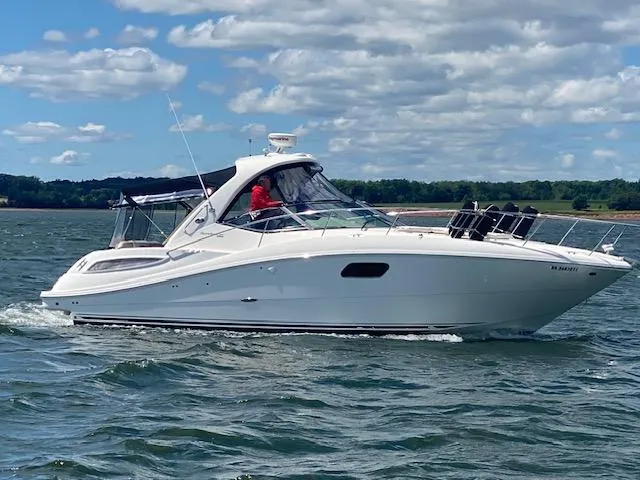 The Image of Sea Ray Sundancer 350 2012 - 0