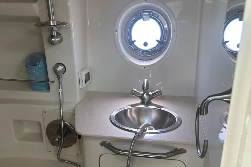 Slide: The Image of Sea Ray Sundancer 350 2012 - 13
