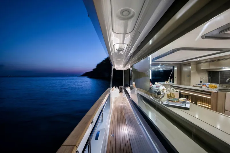 Slide: The Image of Sirena Sirena 68 2026 - 3209859