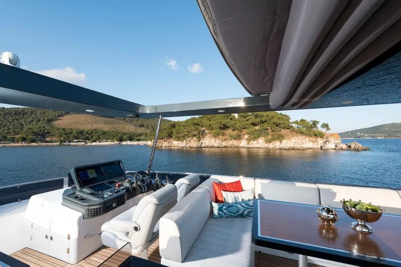 Slide: The Image of Sirena Sirena 68 2026 - 3209870