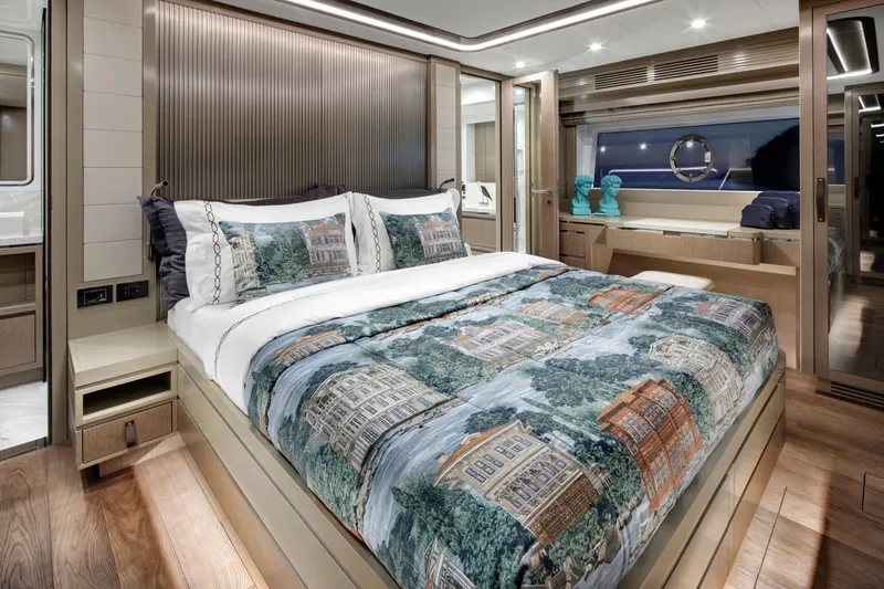 Slide: The Image of Sirena Sirena 68 2026 - 3209920