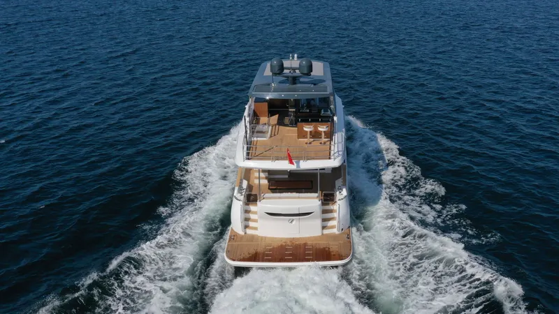 Slide: The Image of Sirena Sirena 68 2026 - 3209851