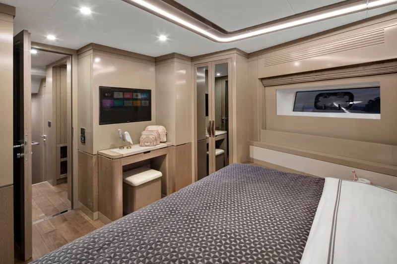 Slide: The Image of Sirena Sirena 68 2026 - 3209951