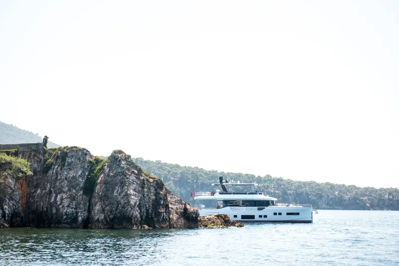 Slide: The Image of Sirena Sirena 68 2026 - 3209954