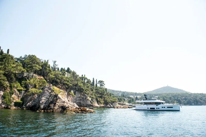 Slide: The Image of Sirena Sirena 68 2026 - 3209957