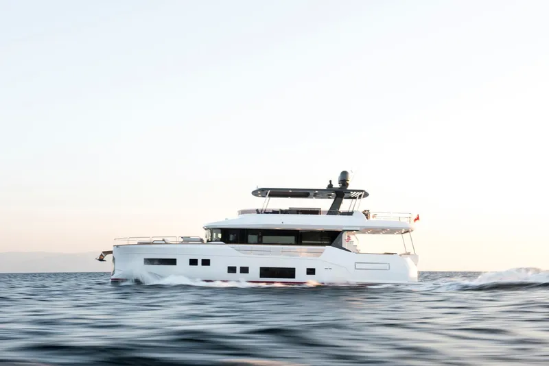 Slide: The Image of Sirena Sirena 68 2026 - 3209963