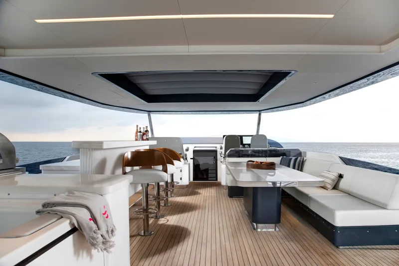 Slide: The Image of Sirena 88 Flybridge - 3209830