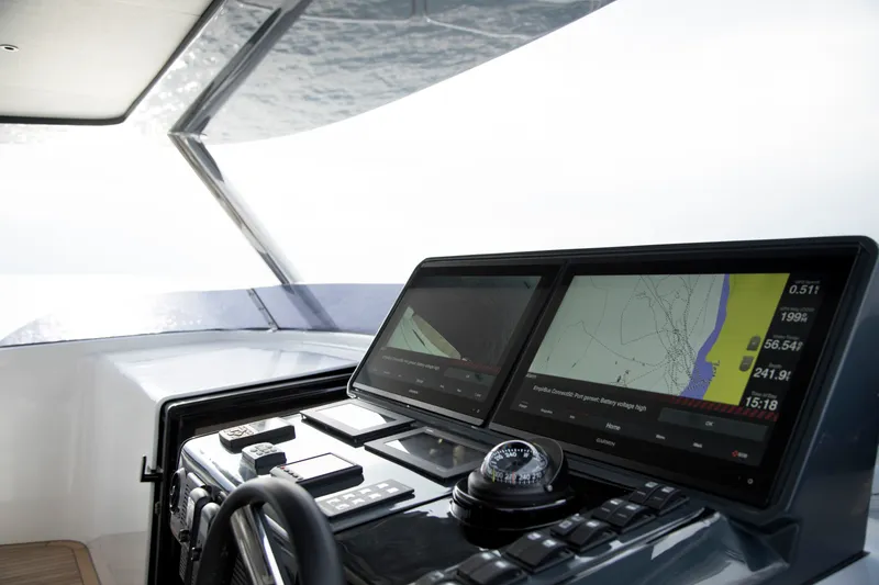 Slide: The Image of Sirena 88 Helm - 3209836