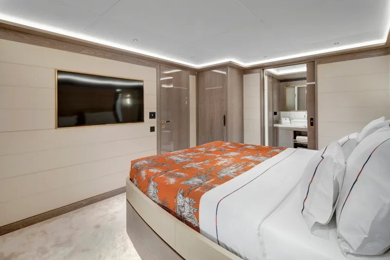 Slide: The Image of Sirena 88 VIP  - 3209919