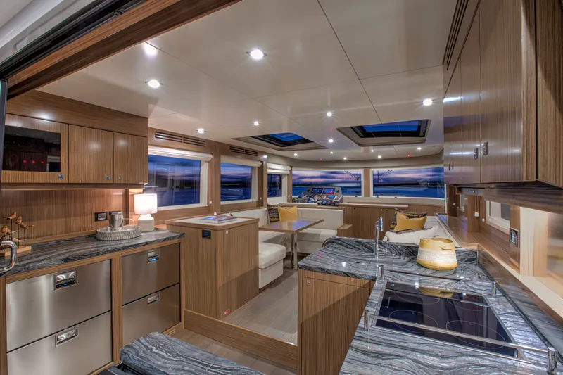 Slide: The Image of Sirena 58 Coupe Galley - 3322480