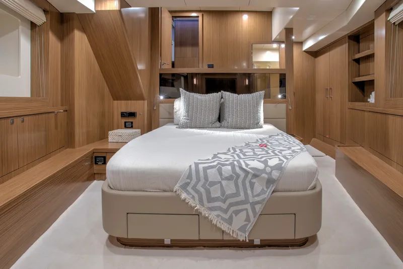 Slide: The Image of Sirena 58 Coupe Forward Master - 3322488