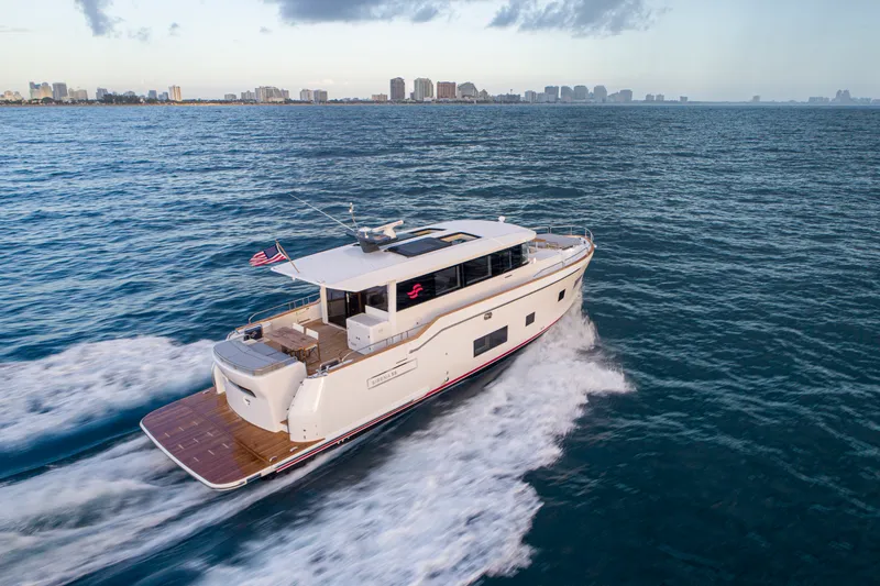 Slide: The Image of Sirena 58 Coupe - 3322557