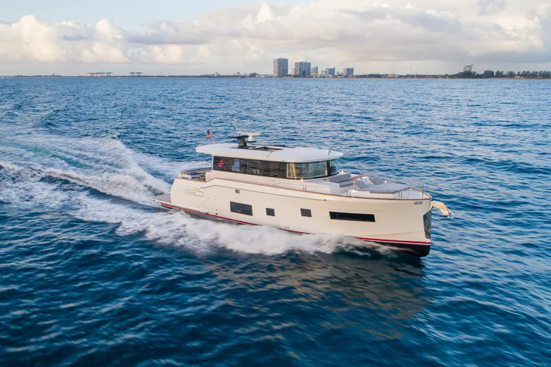 Slide: The Image of Sirena 58 Coupe - 3322558